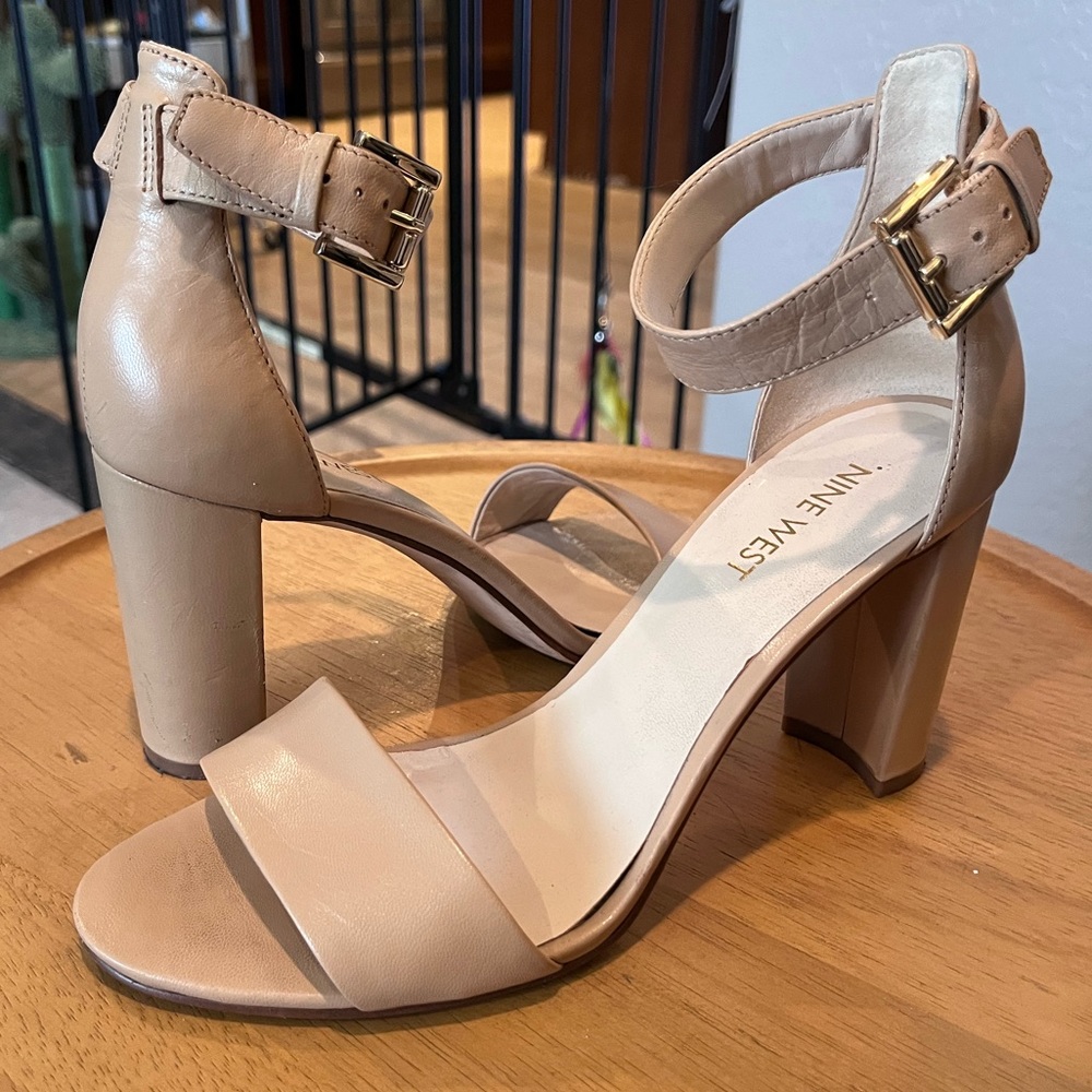 Nine West block heel sandal